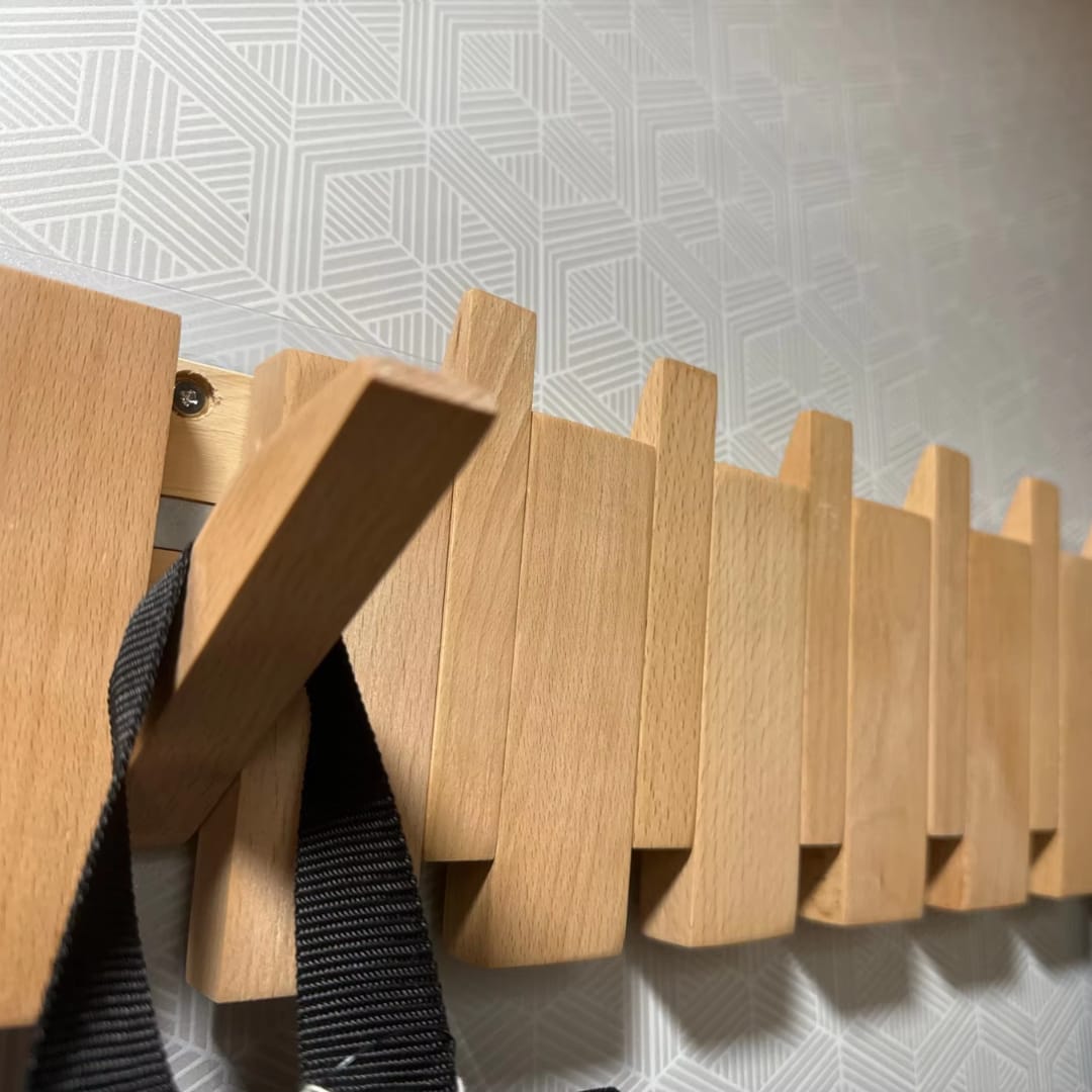 Customer photo review of Klaviergarderobe aus Holz - HarmonyCoat