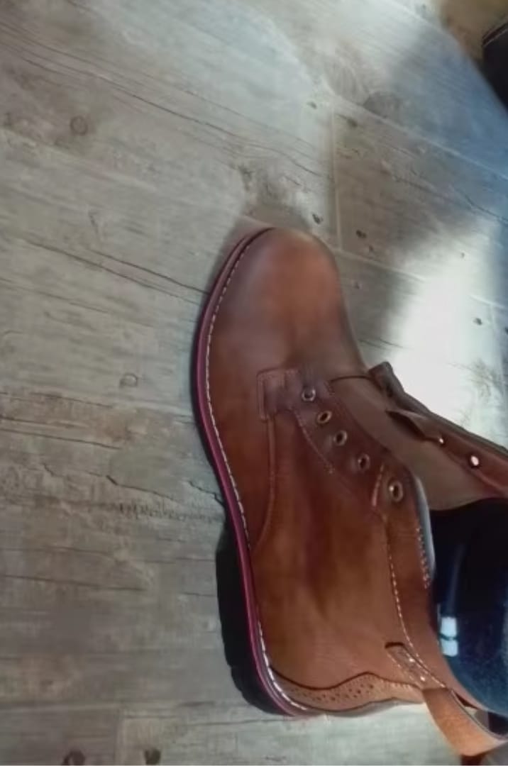 Customer photo review of Orthopädische Leder Herrenstiefel - Atlas