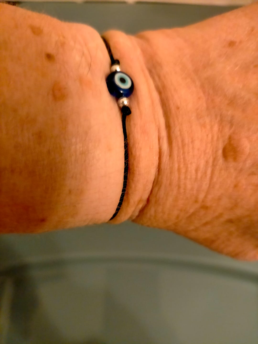 Customer photo review of Bracelet OEIL BLEU PORTE-BONHEUR