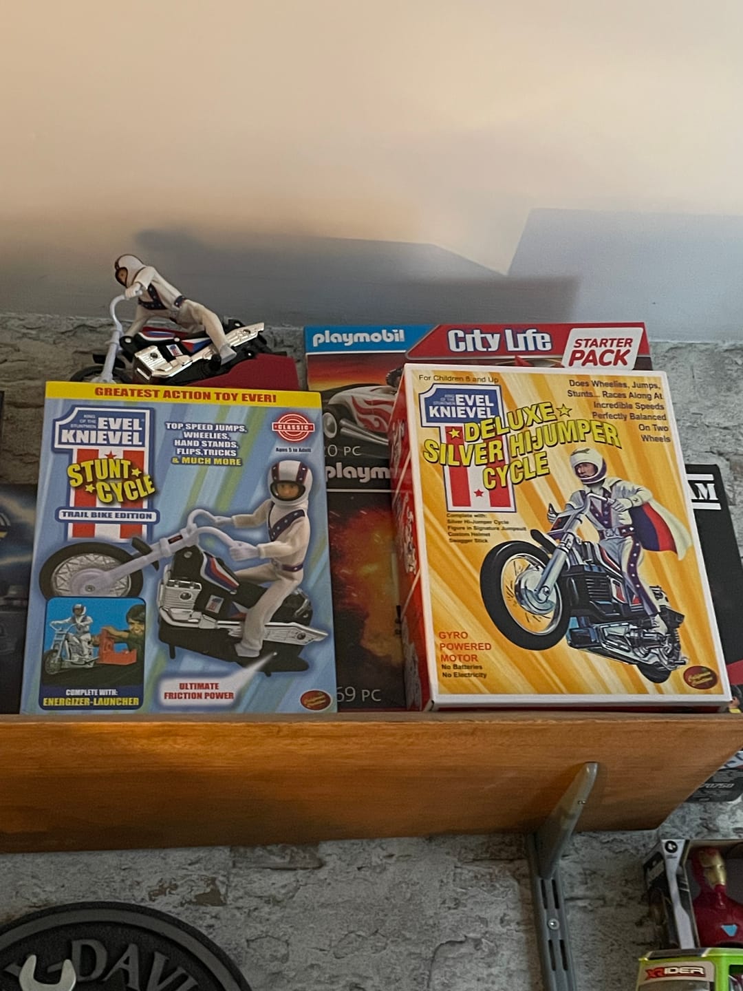 Customer photo review of Evel Knievel Deluxe Silver High Jumper Stunt Cycle