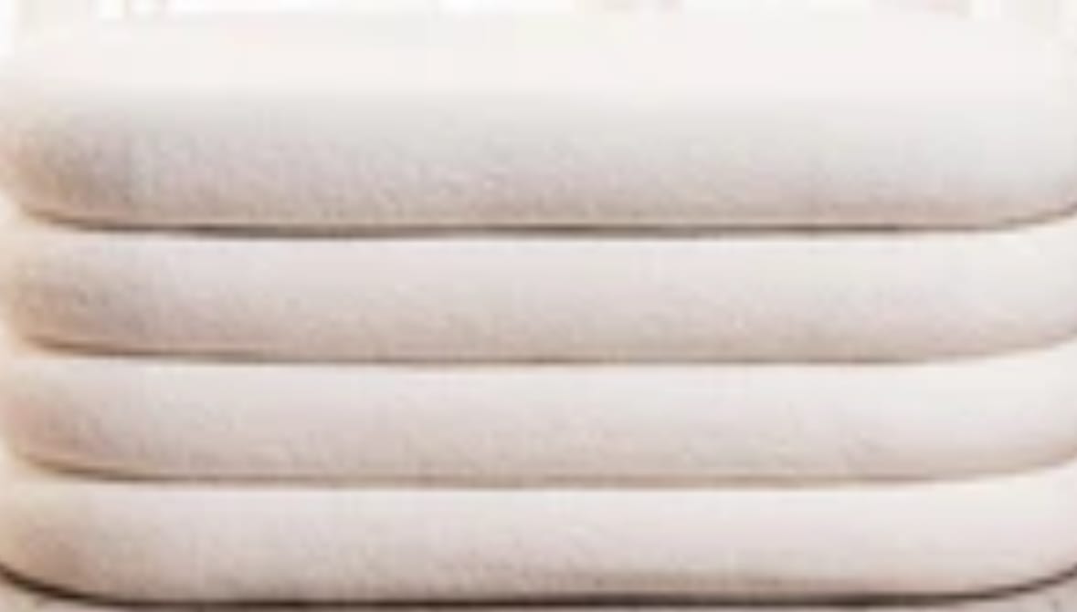 Customer photo review of UPPSALA - Banc avec rangement en bouclettes blanches