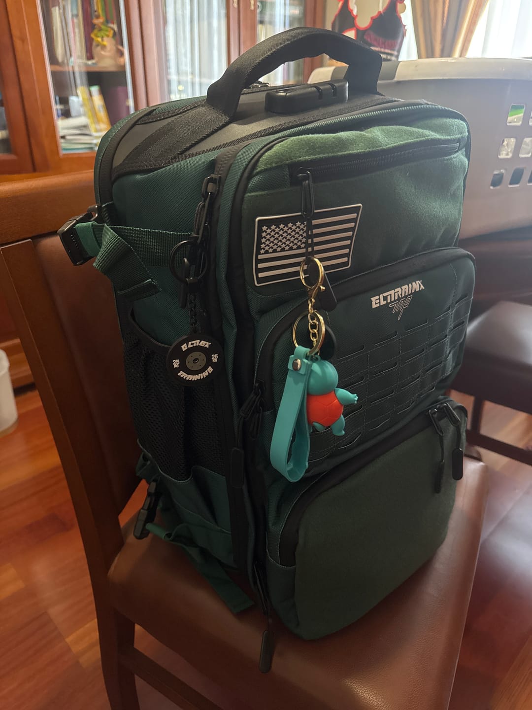 Customer photo review of Mochila Pro Series 45L Dust Green