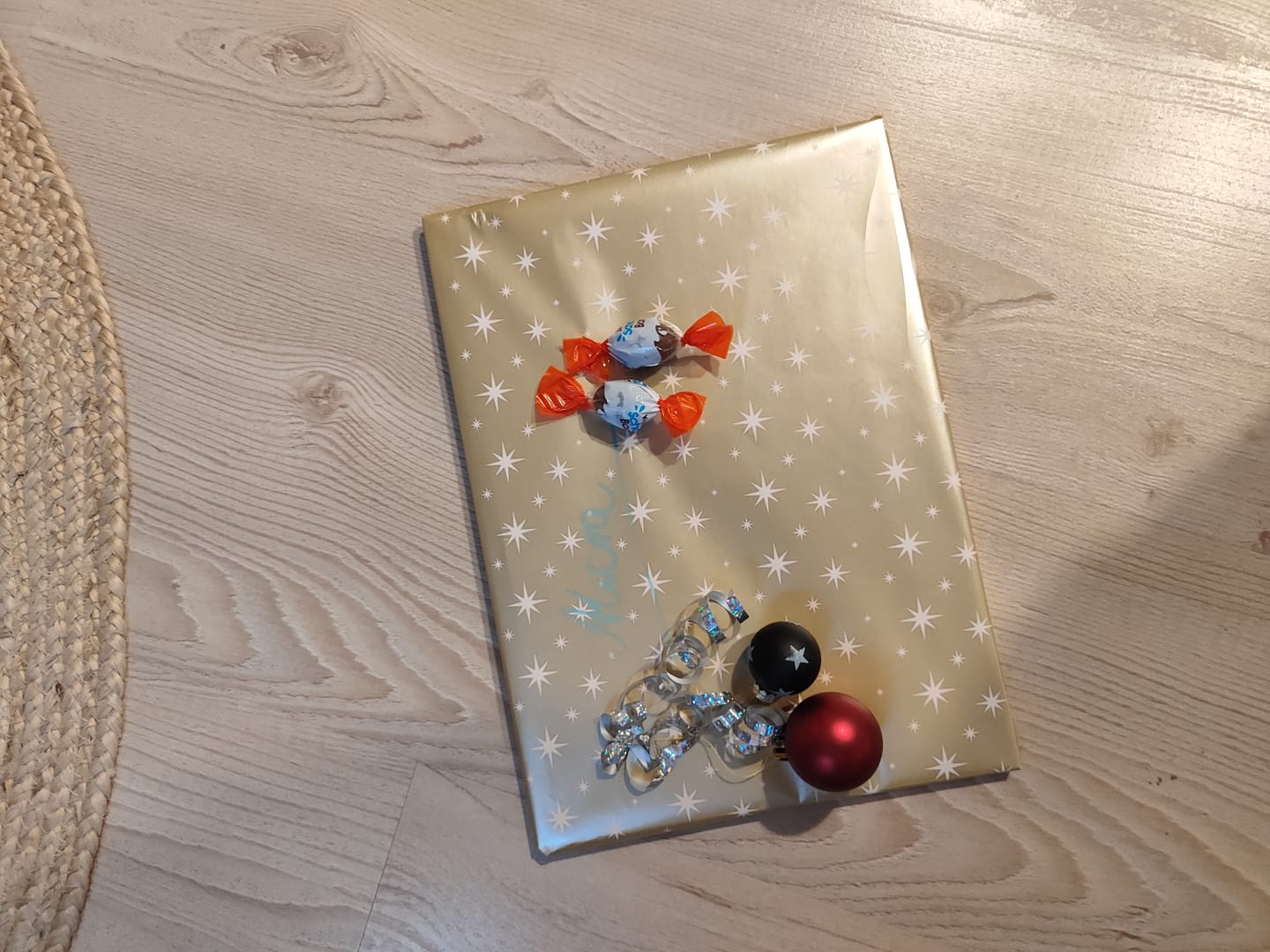 Customer photo review of Wo bist du? - Personalisiertes Katzen-Wimmelbuch