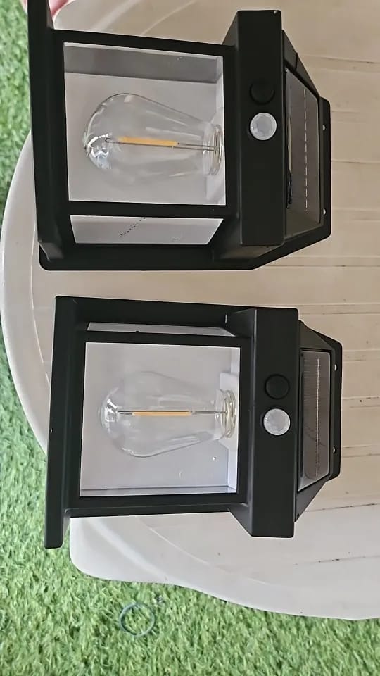 Customer photo review of EcoBright™ | Lámpara Solar de Pared | Pack 2 Unidades