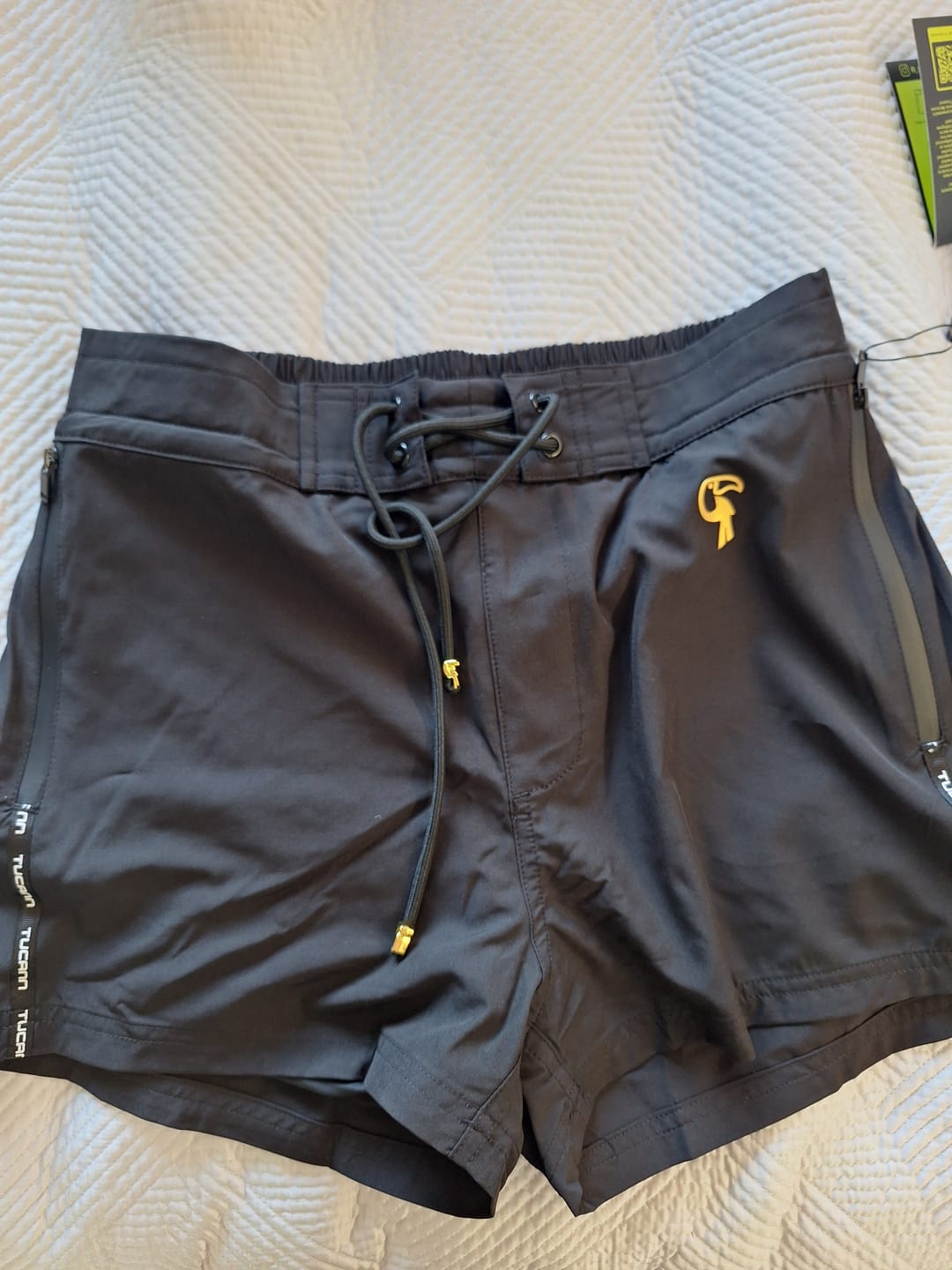 Customer photo review of Cookie Black - 3"