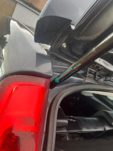 Customer photo review of Ford Fiesta MK6 Automatic Boot Struts
