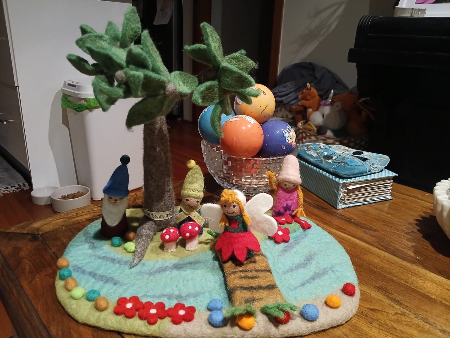 Customer photo review of Fairies & Gnomes Finger Puppet Set
