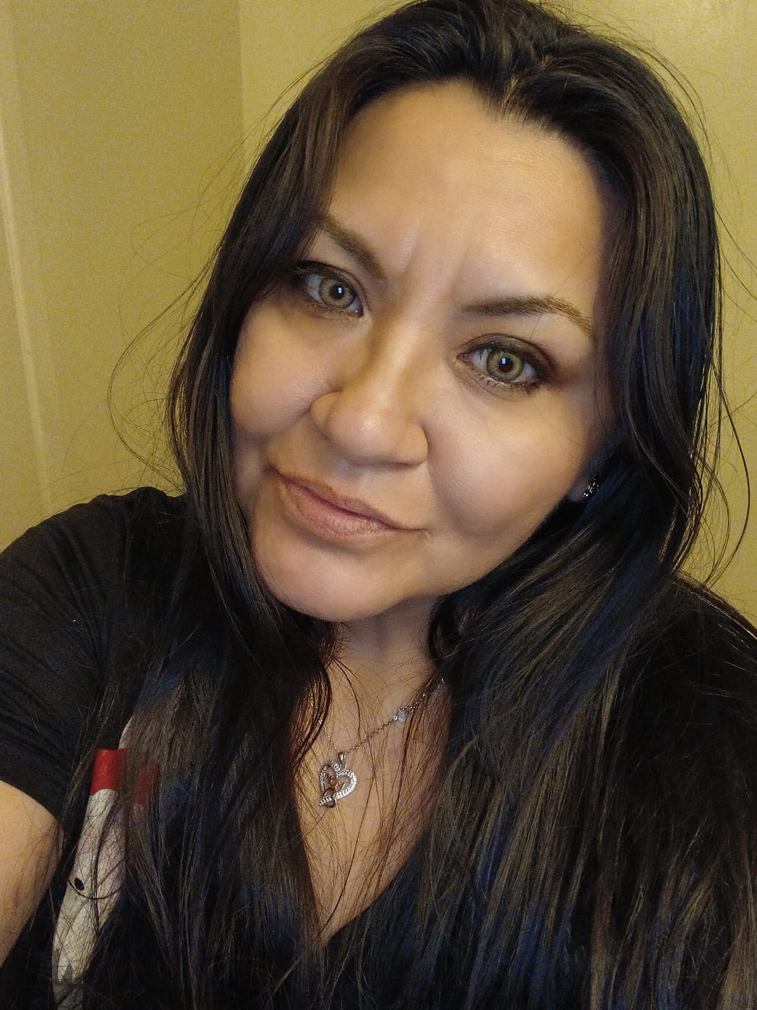 Customer photo review of Himalaya Brown Prescription  Colored Contact Lenses
