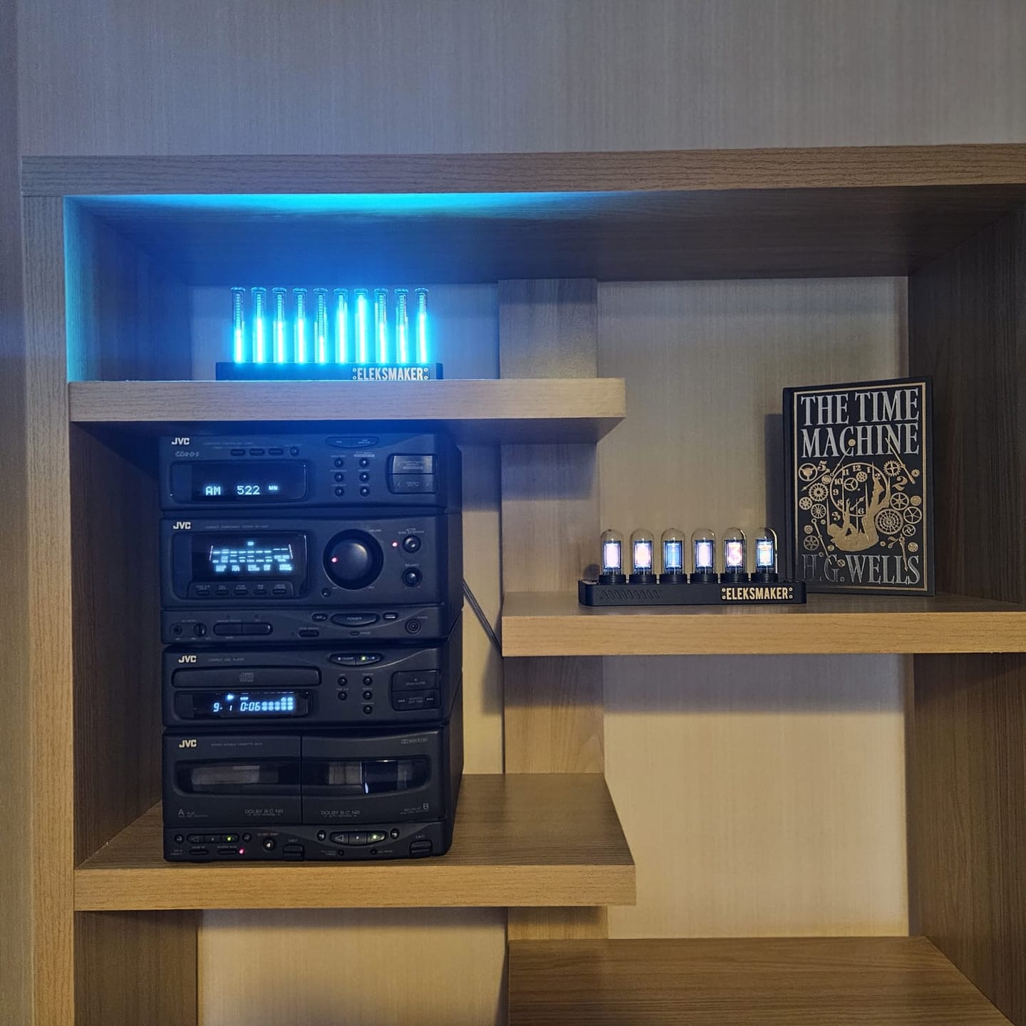 Customer photo review of T10 ｜ RGB Simulated Glow Tube Rhythm Lamp