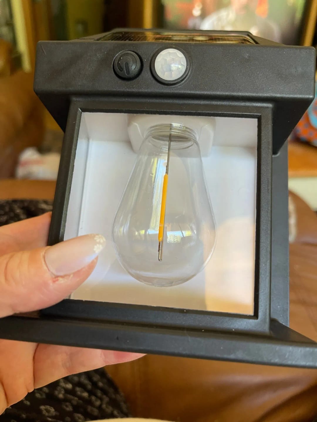 Customer photo review of EcoBright™ | Lámpara Solar de Pared | Pack 2 Unidades