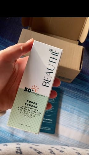 Customer photo review of Super Screen - SPF 50+