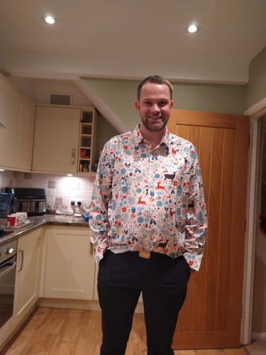 Customer photo review of Men's Vintage Christmas reindeer Printed Holiday Long Sleeve Shirt