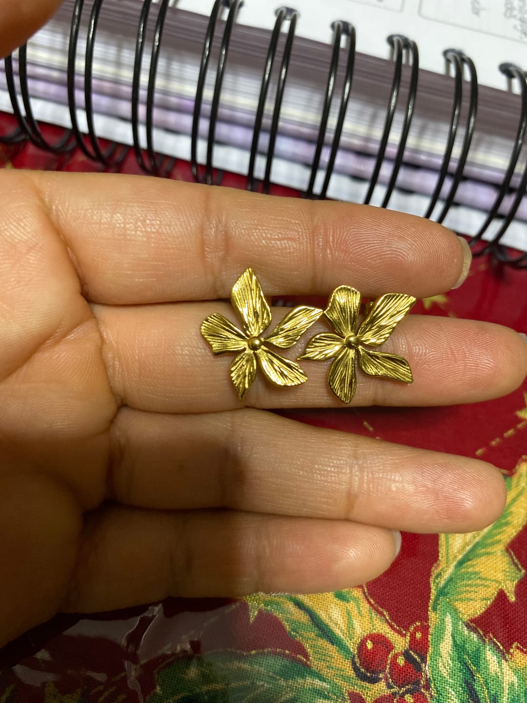 Customer photo review of Aretes Jasmine