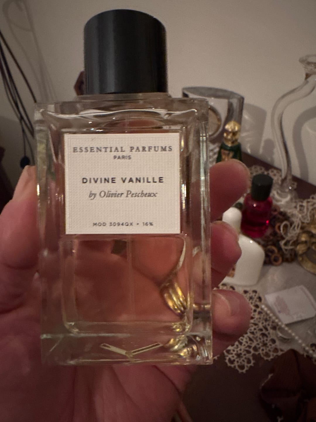 Customer photo review of ESSENTIAL PARFUMS - DIVINE VANILLE