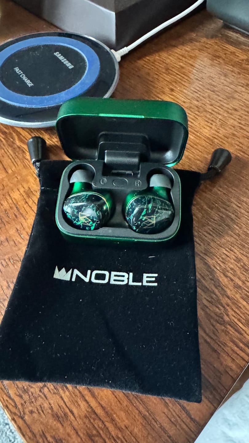 Customer photo review of Noble Audio FoKus Rex5 True Wireless In-Ear Headphones