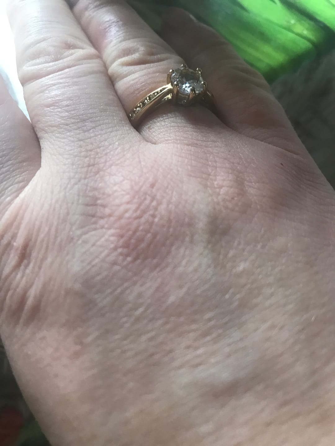 Customer photo review of Inel Crystals - Gold