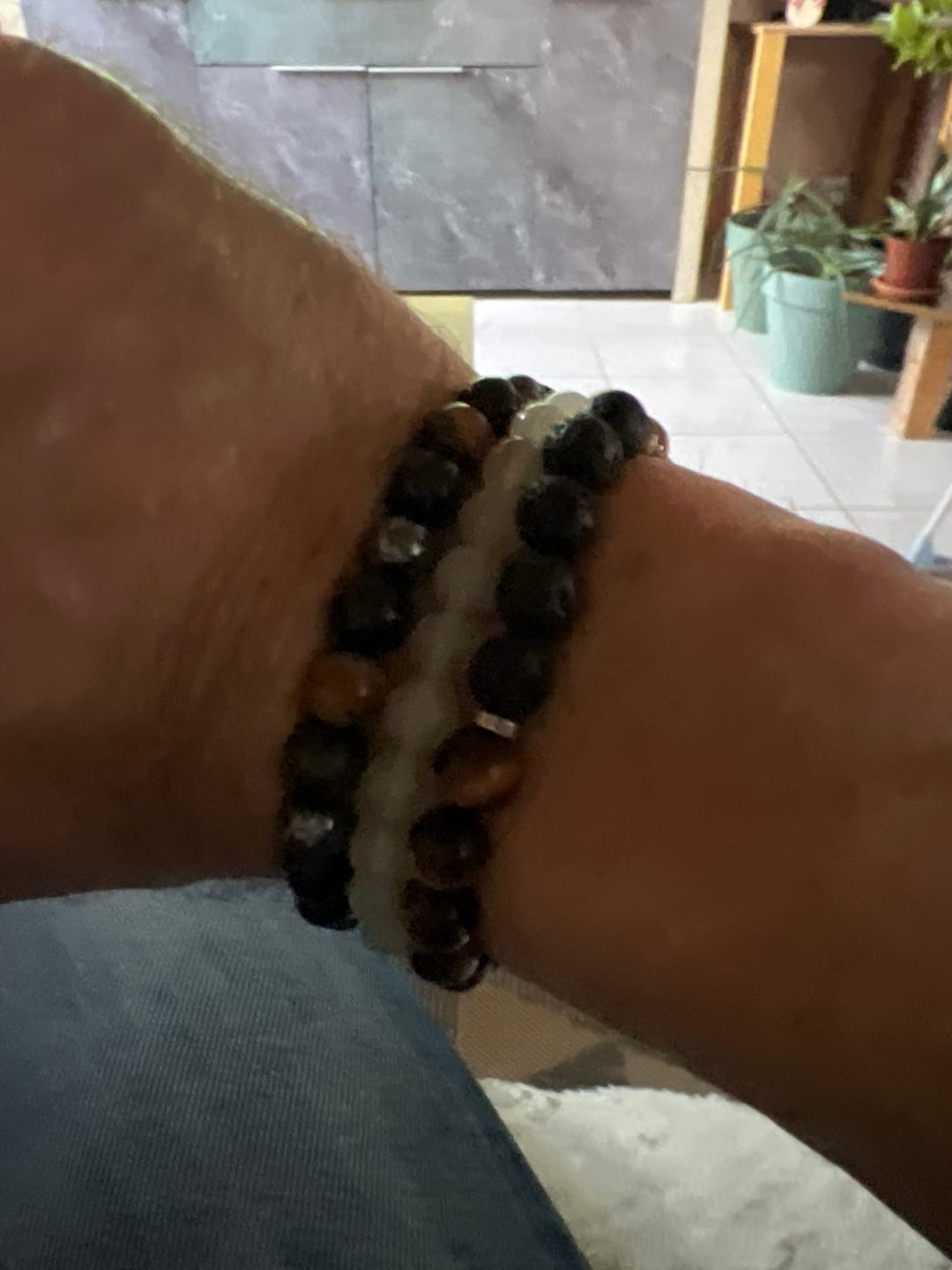 Customer photo review of Bracelet "Triple Protection" en Hématite, Oeil de Tigre et Obsidienne