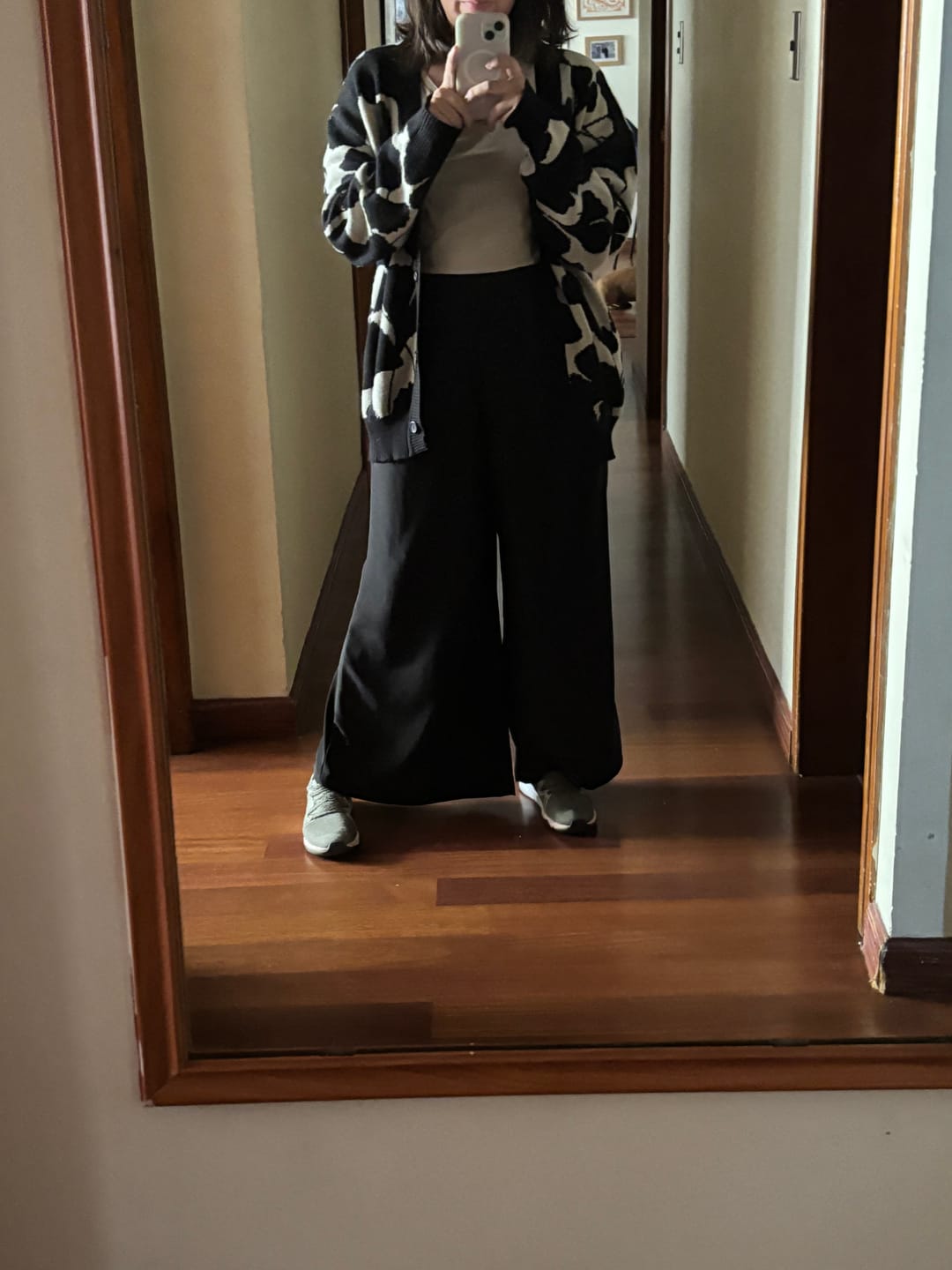 Customer photo review of Pantalón Palazzo Negro Mate