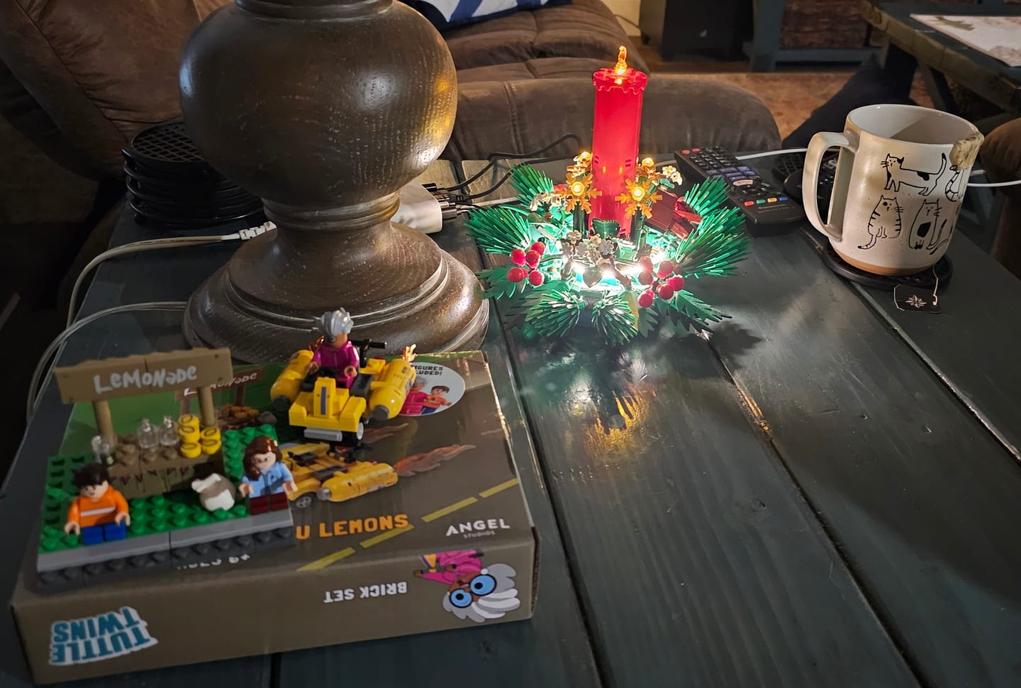 Customer photo review of Tuttle Twins "When Laws Give you Lemons" Lego Brick Set