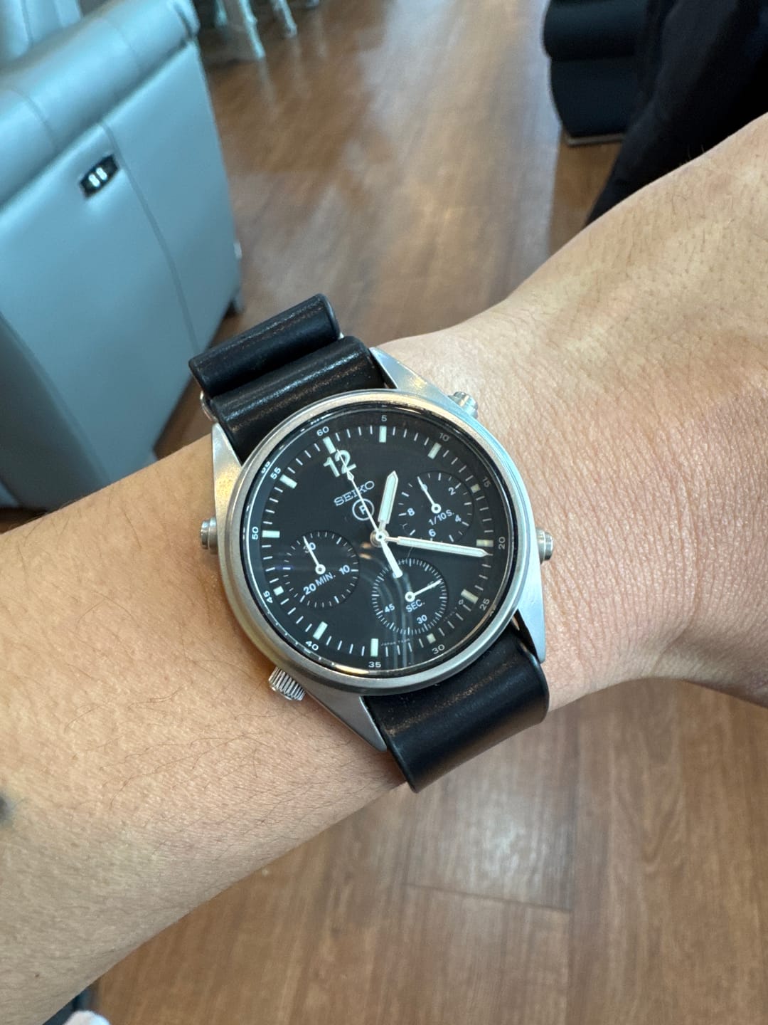 Customer photo review of Black Shell Cordovan Single-Piece