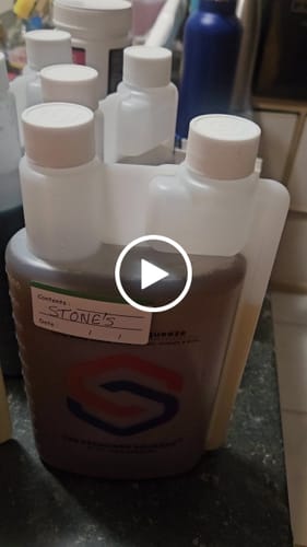 Customer video review of The Standard Squeeze (XL)