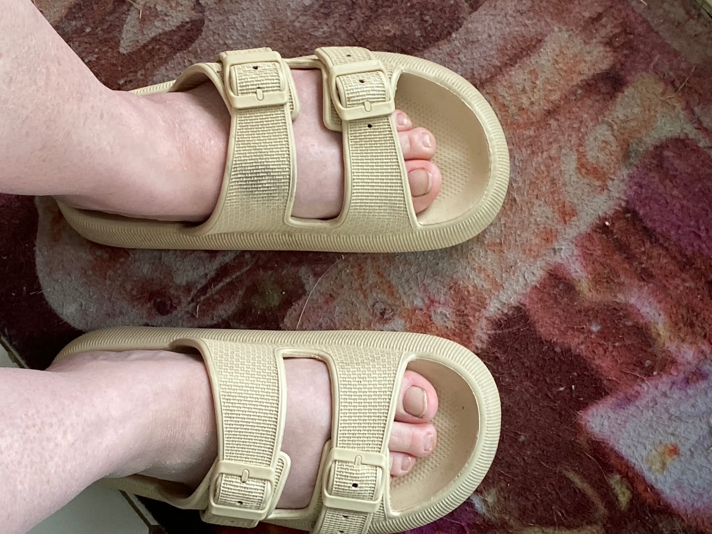 Customer photo review of The Snuggi Sandals