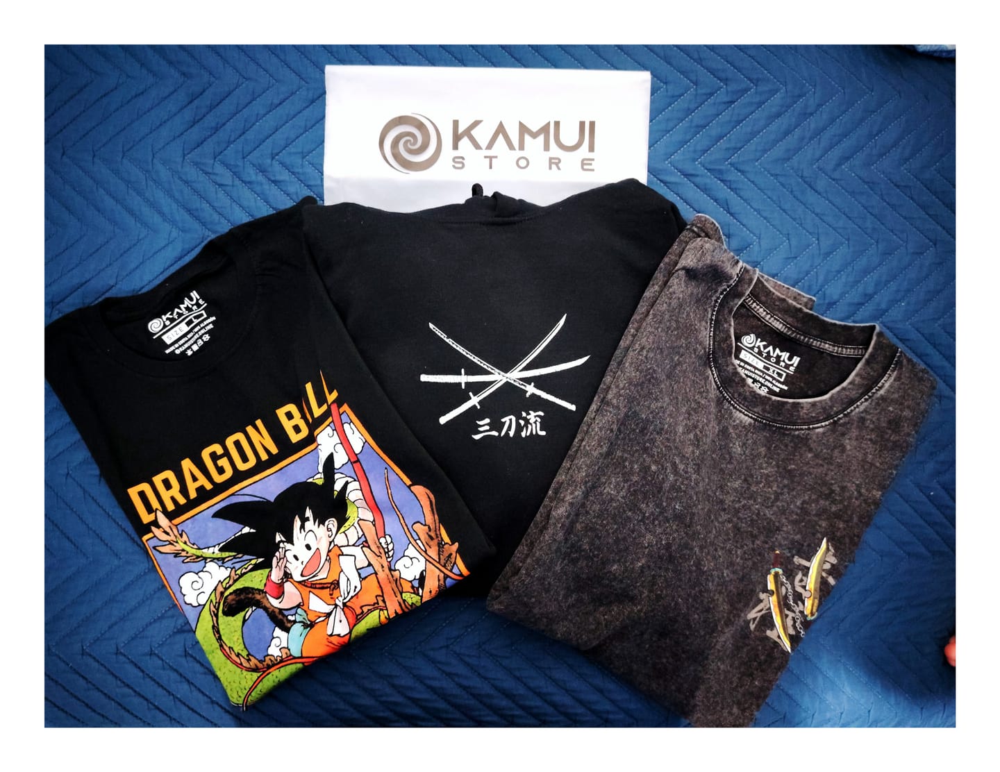 Customer photo review of Camisa Tengen Uzui ACID WASH - Kimetsu no Yaiba