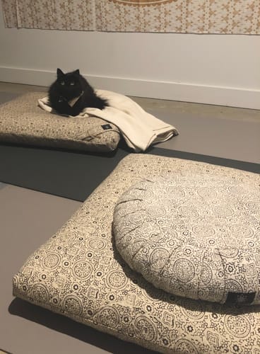 Customer photo review of Pure Riyal - Rustic  Meditation Cushion Zabuton