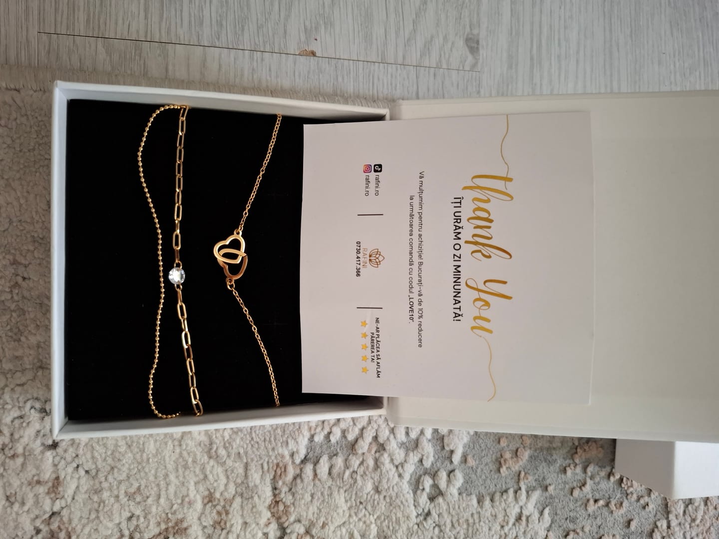 Customer photo review of Lantisor Inimioare Gold