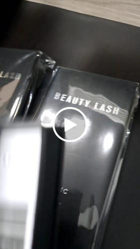 Customer video review of Mixed Classic Lashes
