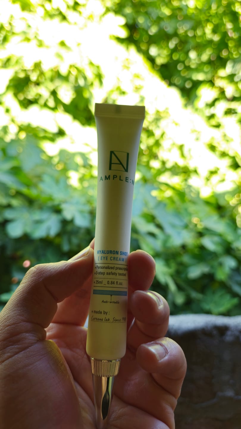 Customer photo review of Crema Contorno Ojos Antiedad AMPLEN Ácido Hialurónico 25 ml