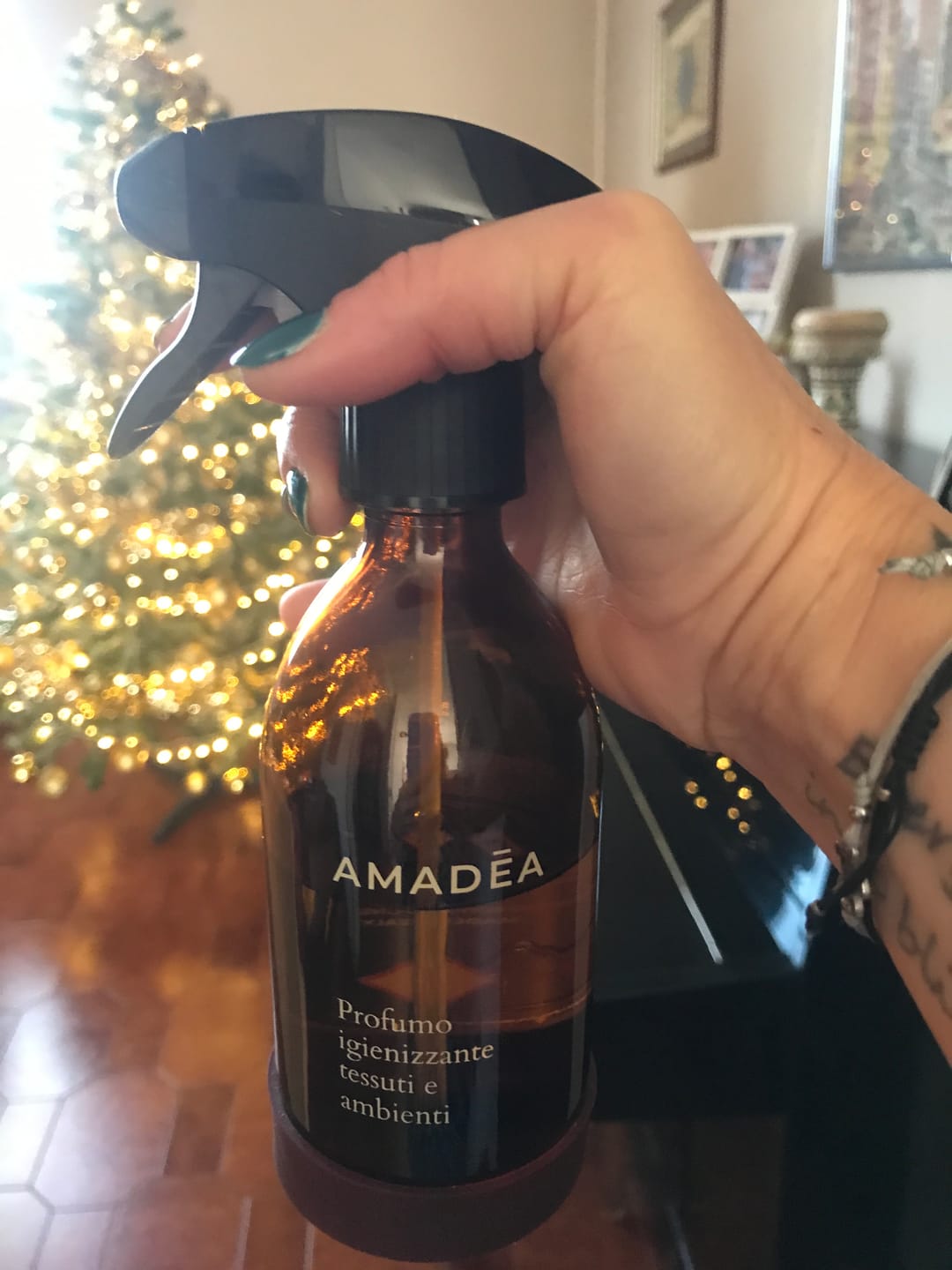 Customer photo review of Profumo igienizzante tessuti e ambienti 300ml