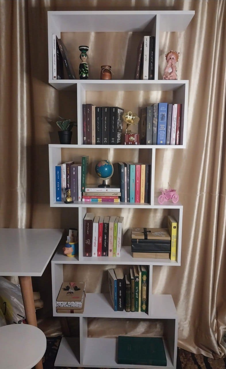 Customer photo review of خزانة كتب MDF عالي الجودة - OSM-009