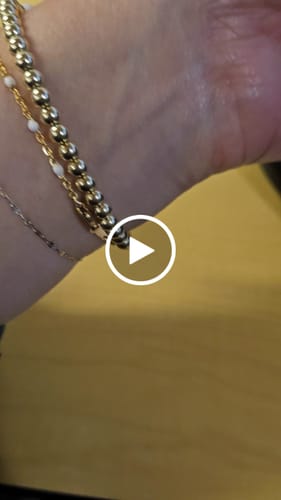 Customer video review of custom fun juno bracelet (4mm)