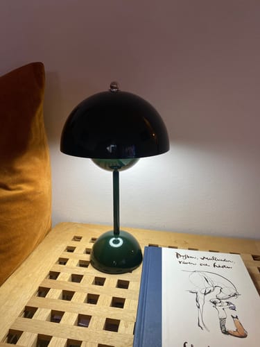 Customer photo review of Bordslampa - Svamplampa Flowerbud - Batteridriven 5000 mAH