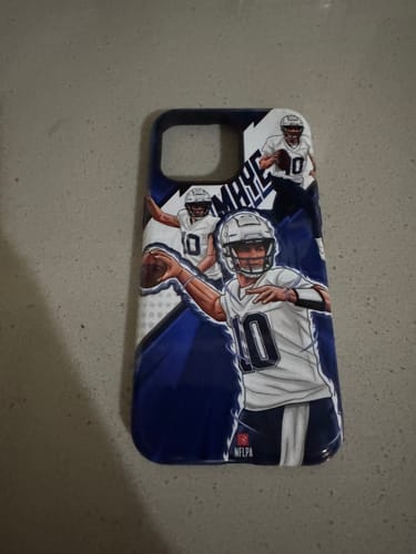 Customer photo review of Drake Maye - Heroes