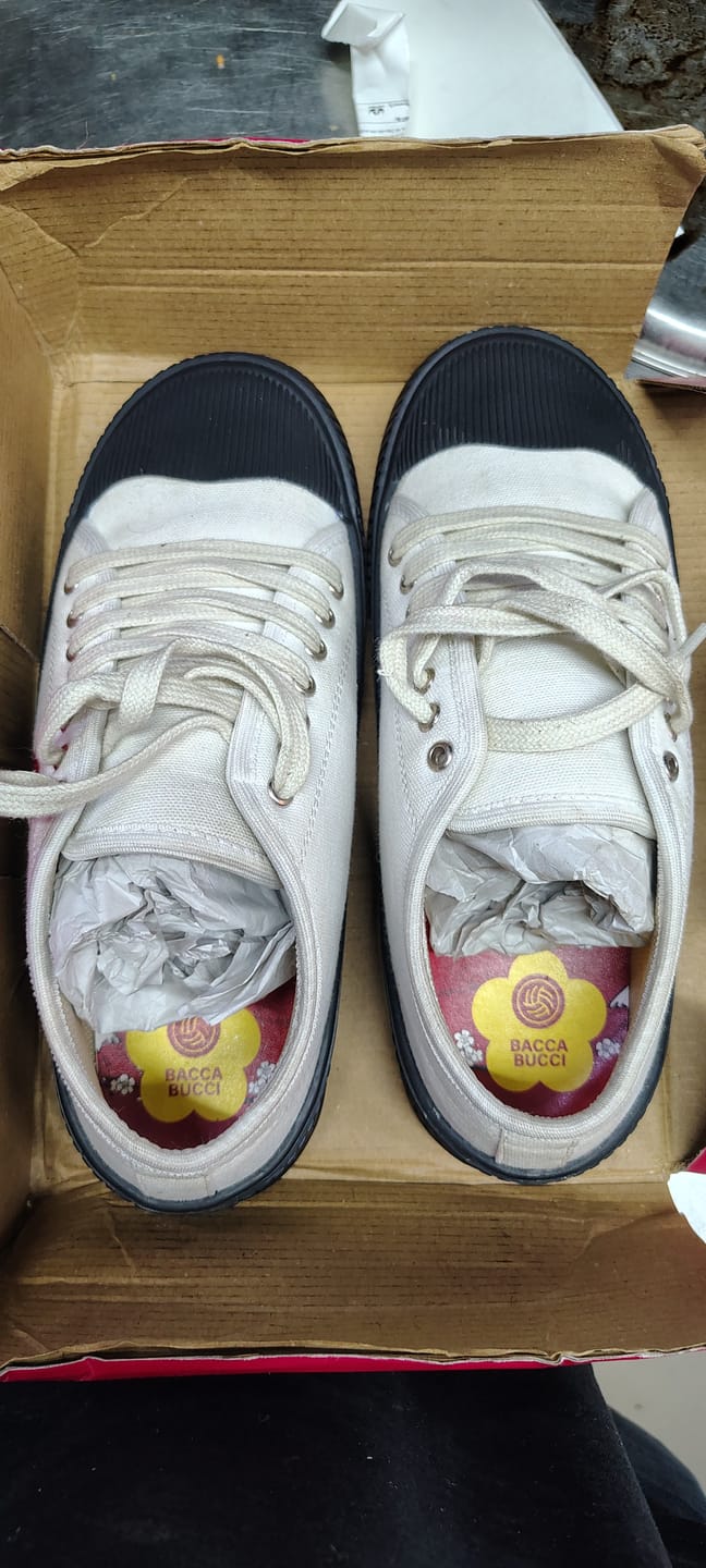 Customer photo review of Bacca Bucci Kawaii Kicks Lace-up Sneakers