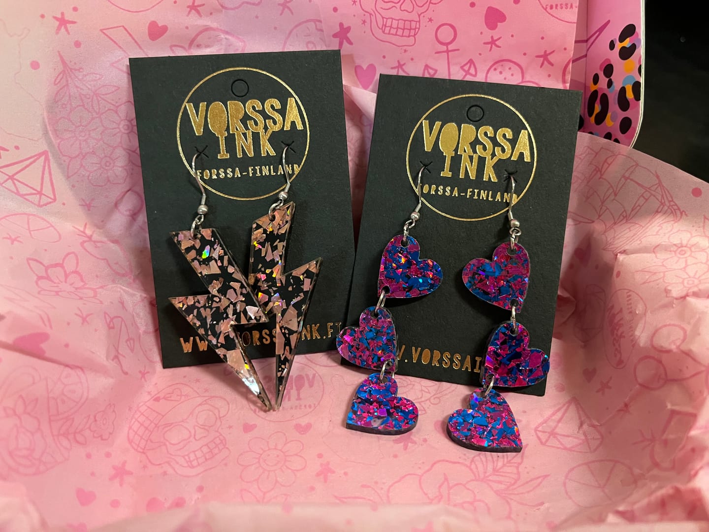 Customer photo review of Triple Love Glitteri