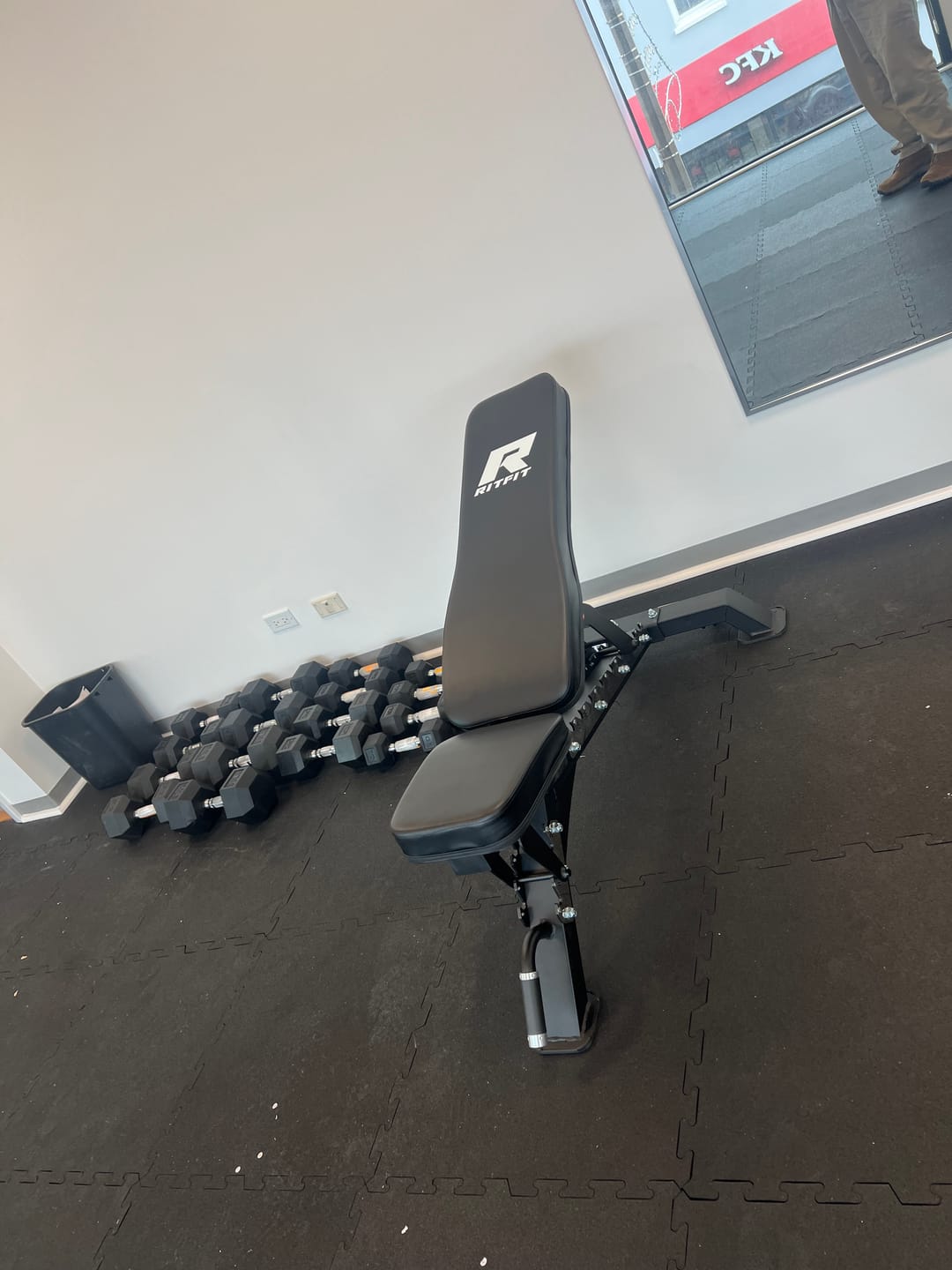 Customer photo review of RitFit 1300LB Adjustable Weight Bench BWB01