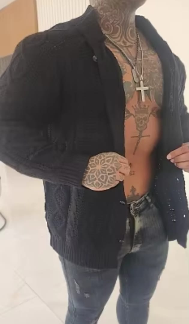 Customer photo review of DenzelsWeste I Strickjacke für Männer
