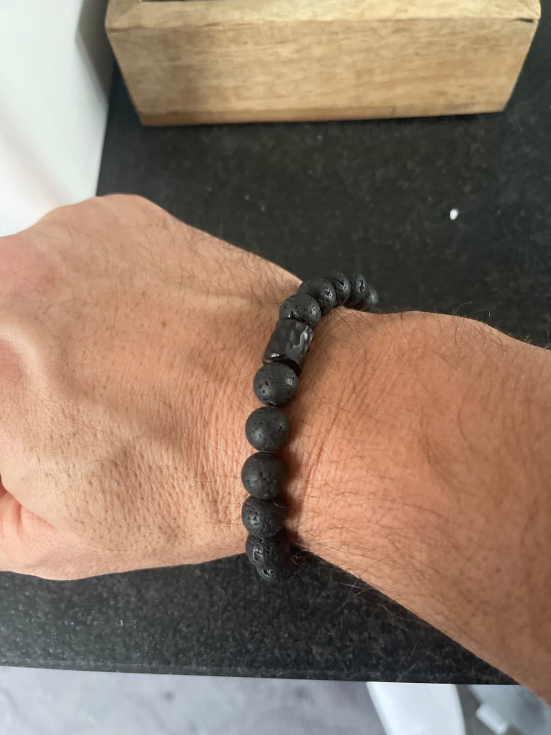 Customer photo review of Buddha Stones, Lavagestein, Ebenholz, Tigerauge, unterstützendes Heilungsarmband