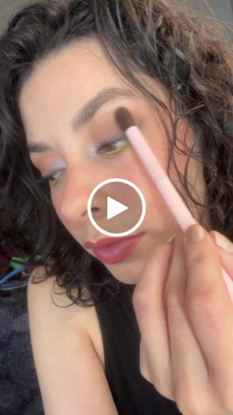 Customer video review of Full Makeup Brush Set