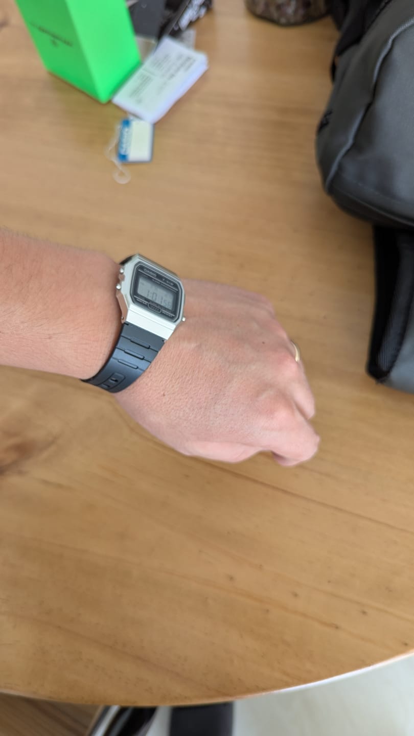 Customer photo review of Reloj Casio Vintage F-91WM-7ADF Plateado/Negro