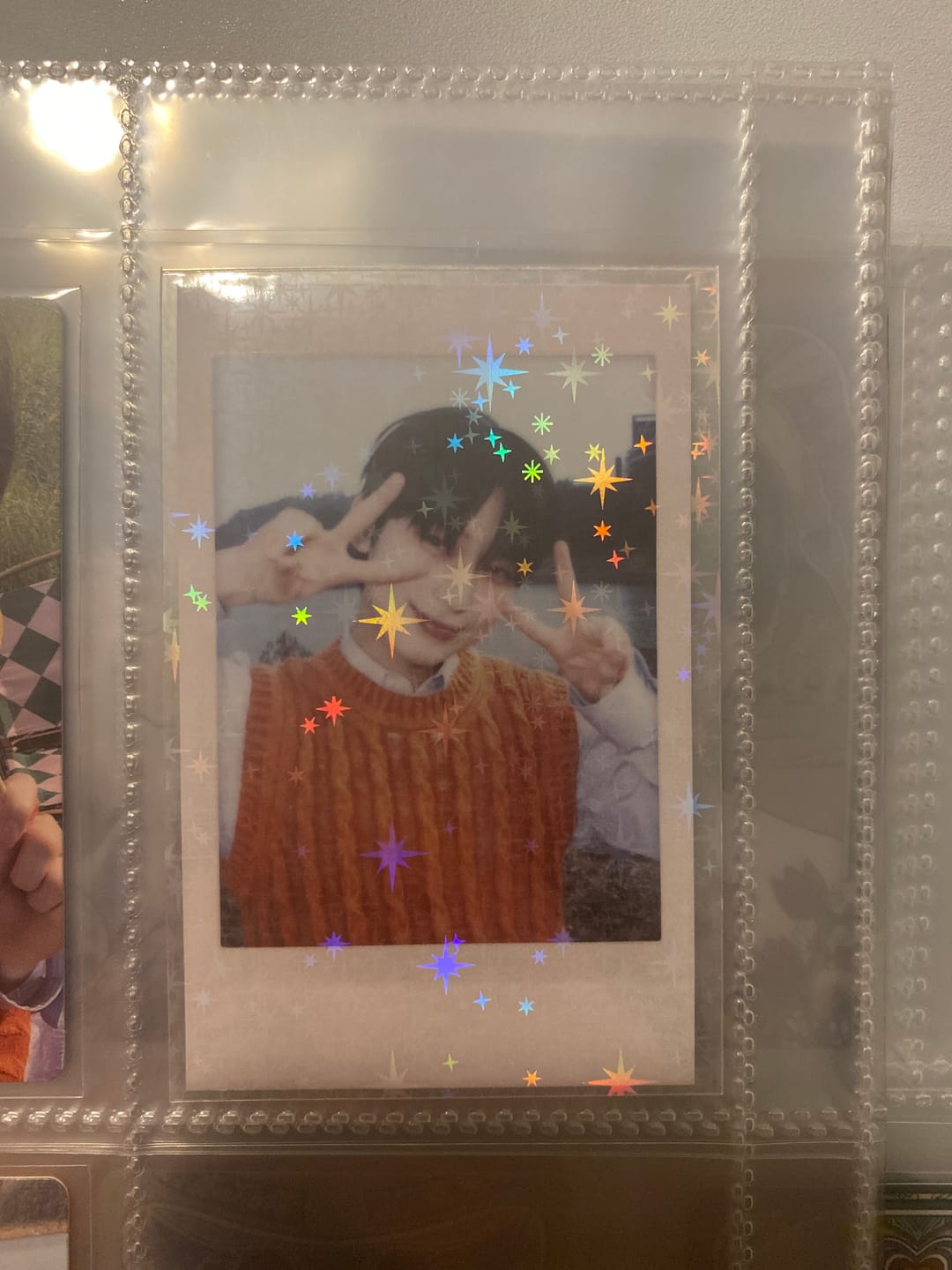 Customer photo review of [LAST RESTOCK]: PREMIUM HOLOGRAPHIC PHOTOCARD SLEEVES - STAR VERSION