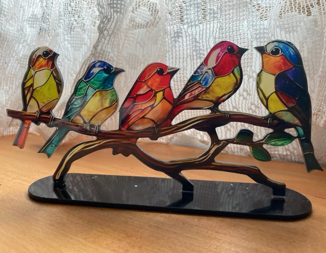 Customer photo review of Luxuriöse Vogelstatuetten aus Buntglas – EleganBird
