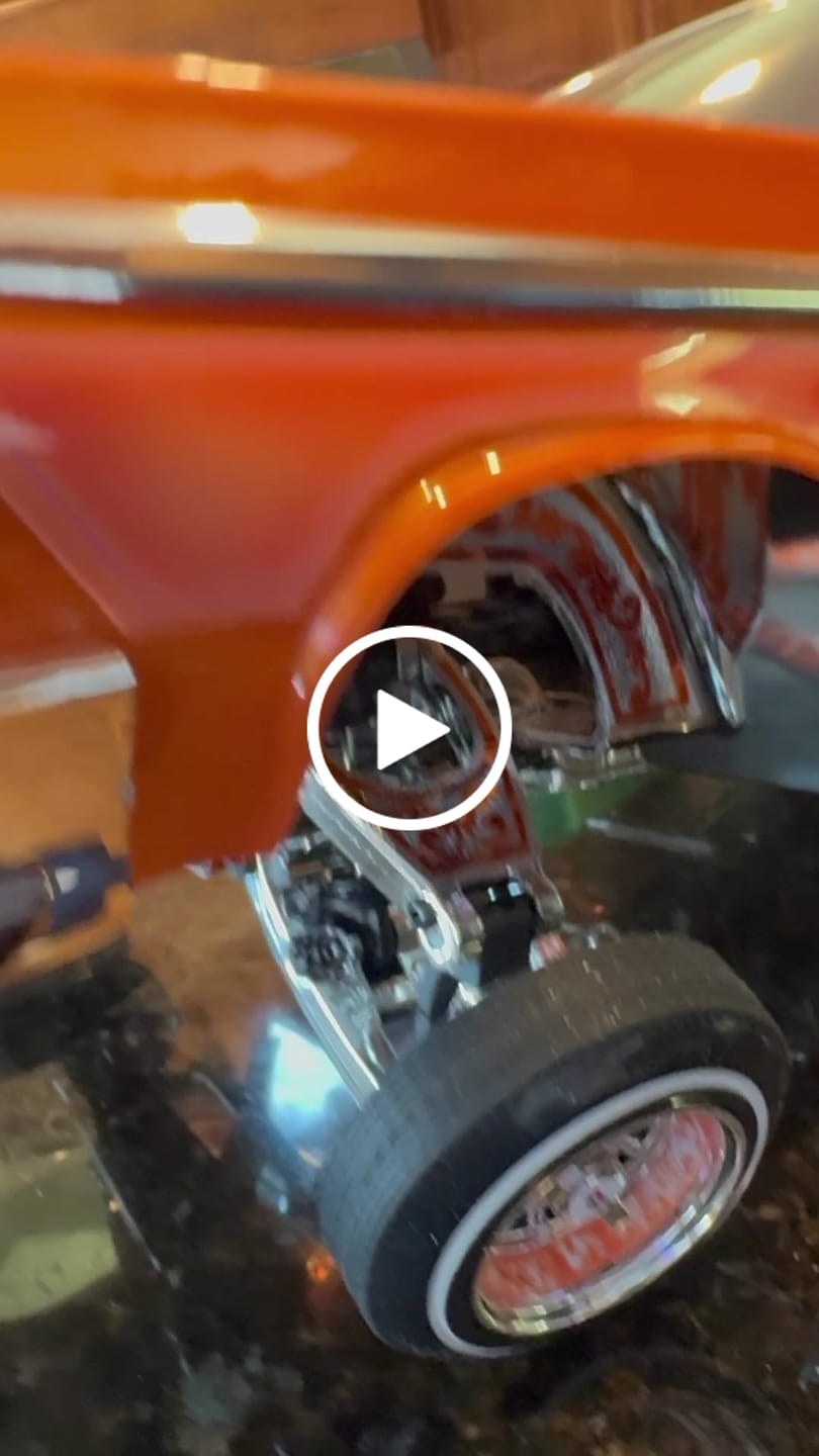 Customer video review of Sixty-Four skirts
