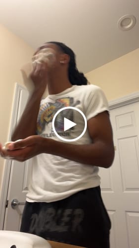 Customer video review of Oat Relief Acne Exfoliant