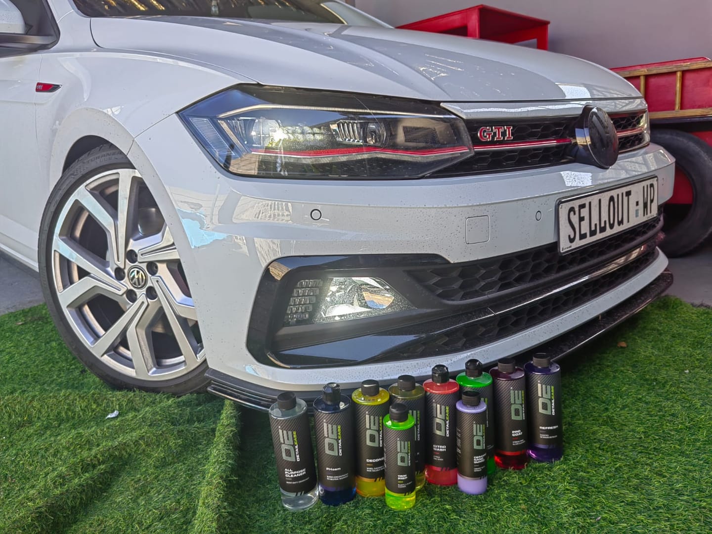Customer photo review of Decon8 - Wheel Cleaner & Iron Fallout Remover