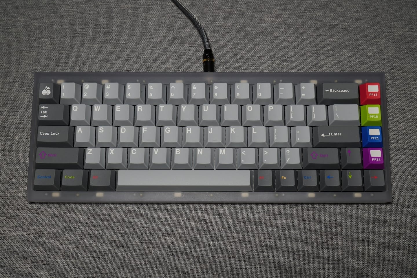 Customer photo review of KEYKOBO C.O.L COMPOSITION OF LINES KEYCAP SET
