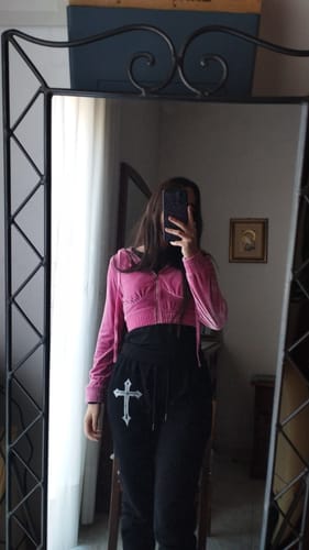 Customer photo review of Heaven Cross Joggers
